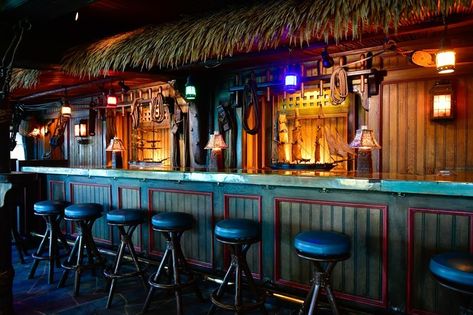 Fort Lauderdale Mai-Kai Tiki Restaurant to Reopen in the Fall | Miami New Times Mai Kai Fort Lauderdale, Tiki Restaurant, Mai Kai, Famous Lighthouses, Tiki Bars, Tiki Bar Decor, Strong Drinks, Tiki Lounge, Rustic Restaurant