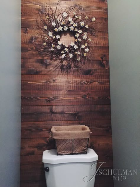 DIY Pallet or Wood Panel Bathroom Accent Wall Pallet Wall Bathroom, Wood Panel Bathroom, Behind Toilet, Pallet Bathroom, Walls Ideas, Murs Roses, Wood Wall Bathroom, Pallet Walls, Bathroom Accent Wall