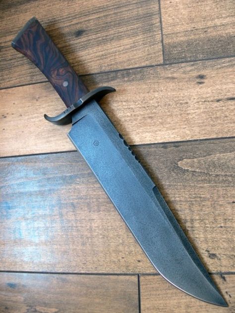 Best Bowie Knife, Tactical Swords, Pretty Knives, Collectible Knives, Rose Wood, Knife Design, Cool Knives, Bowie Knife, Fixed Blade Knife