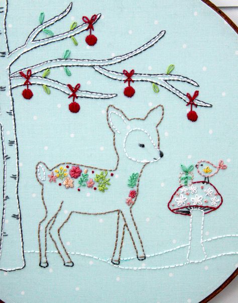 christmas-deer-embroidery-hoop-art Deer Embroidery Pattern, Winter Woodland Christmas, Christmas Hand Embroidery, Deer Embroidery, Woodland Winter, Winter Embroidery, Christmas Embroidery Patterns, Winter Woodland, Embroidery Patterns Vintage