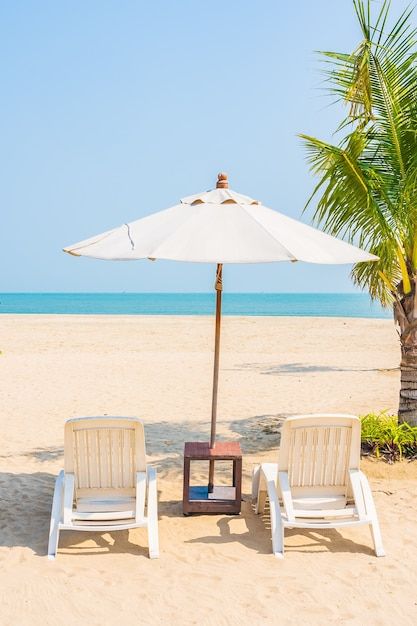 Umbrella and deck chairs around beach | Free Photo #Freepik #freephoto #sea-shore #coast #seascape #shore Great Exuma, Best All Inclusive Resorts, Beach Table, Overwater Bungalows, Sea Shore, Perfect Weather, Inclusive Resorts, Deck Chairs, Antigua And Barbuda