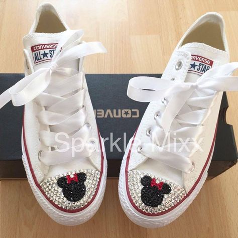 Diy Disney Shoes, Disney Morning, Disney Converse, Rhinestone Converse, Disney Sneakers, Converse Wedding Shoes, Minnie Mouse Shoes, Painted Shoes Diy, Bling Converse