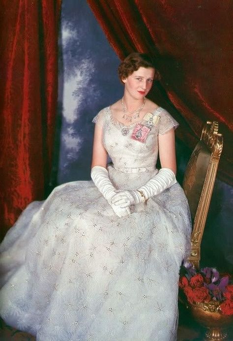 Royal Victorian Order, Knight Commander, Princess Alexandra Of Kent, Kent Family, Duchess Of Kent, Heavy Is The Crown, Duke Of Kent, English Royal Family, Reine Elizabeth