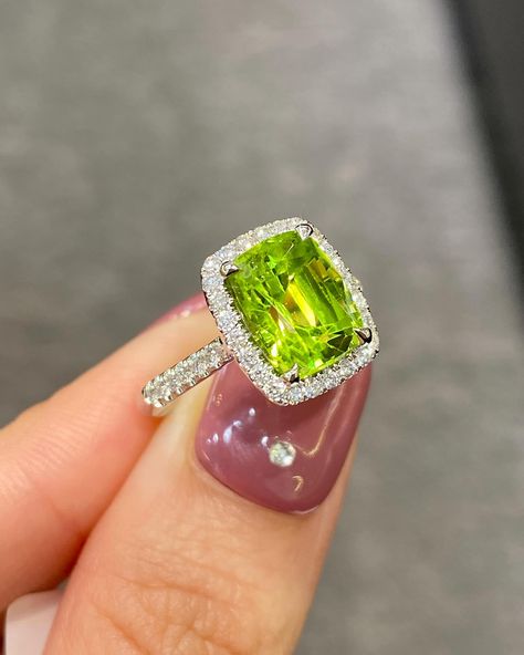 Peridot wedding ring