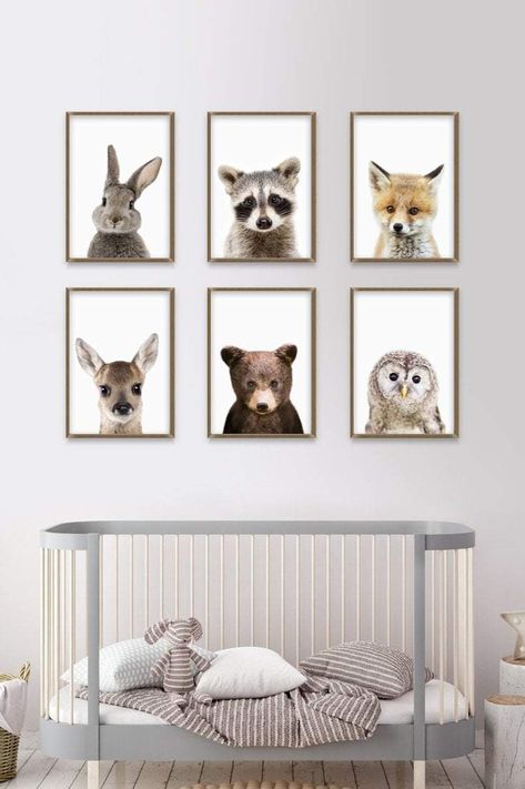 Looking for the sweetest woodland decor? Meet our adorable peek a boo woodland animals. These fun modern photo prints are highly detailed and compatible with any decor. The perfect gift for a baby shower or finishing touch to a nursery. Available as printable art delivered via email or professionally printed art shipped to your home. Digital Prints Digital Prints are available in 4 sizes (4"x6", 5"x7", 8"x10" & 11"x14"). The files can be resized to an 16"x20" without a loss of quality. If you re