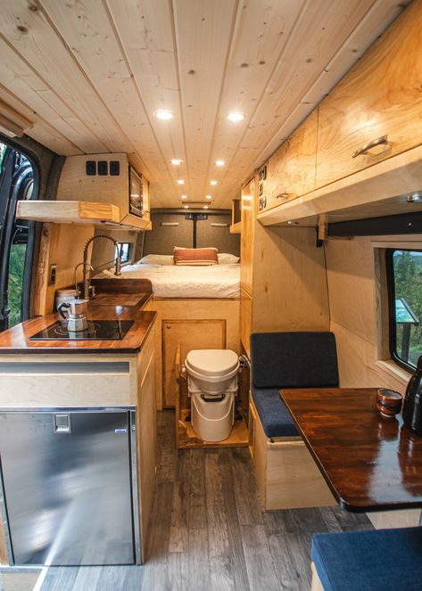 This Sprinter van conversion from Freedom Vans has the ultimate layout! Click for more photos of this awesome build. #van #vanlife #sprinter #vanconversion #convertedvan #smallspace #tinyhouse #tinyhome #homeonwheels #interior #homedecor #design #camper #campervan Cozy Van, Van Conversion Layout, Vintage Camper Interior, Sprinter Van Conversion, Kombi Home, Van Conversion Interior, Sprinter Camper, Campervan Life, Build A Camper Van