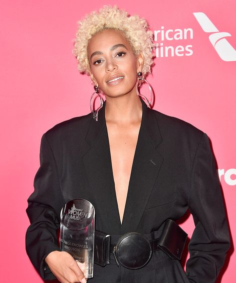 Solange Hairstyles, Solange Hair, Solange Dont Touch My Hair, Solange Blonde Hair, Solange When I Get Home Visuals, Solange Blonde, Solange Knowles Music Video, Solange Style, Fashion Friday