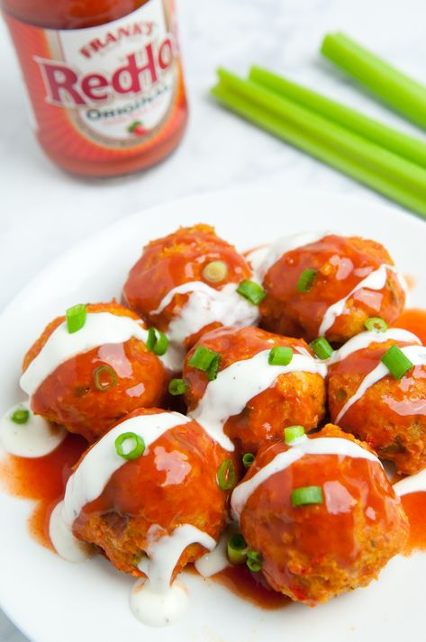 Buffalo Chicken Meatballs - Tabitha Talks Food Buffalo Balls, Buffalo Chicken Balls, Baked Lemon Pepper Wings, Buffalo Chicken Appetizers, Blue Cheese Dipping Sauce, Buffalo Chicken Recipe, Buffalo Meatballs, Easy Buffalo Chicken, Buffalo Chicken Recipes