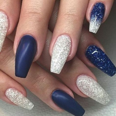 37+ Navy Blue And White Nail Designs - NailsPix #gelnailsdesigns #gelnails Navy And Silver Nails, Navy Blue Nail Designs, Blue And Silver Nails, Blue And White Nails, Blue Coffin Nails, Dark Blue Nails, Navy Nails, Navy Blue Nails, Coffin Nails Matte