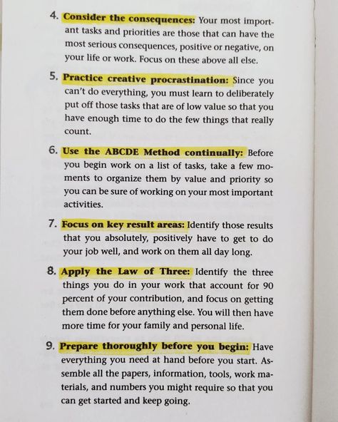 Here's a breakdown of 21 powerful strategies from Brian Tracy's 'Eat That Frog' to help you overcome procrastination and boost your productivity.!🧡🚀 Follow @rujal.epicreads for more🙌📚 Save & share this with your friends//🌻🧡 #EatThatFrog #StopProcrastination #ProductivityHacks #BeatProcrastination #SelfImprovement #GoalSetting #SuccessTips #BrianTracy #DailyMotivation #FocusAndDiscipline #Bookstagram #BookInsights #PersonalGrowth #ReadAndLearn #mindsetmatters Books About Procrastination, Overcome Procrastination, Overcoming Procrastination, Creative Life Hacks, Effective Study Tips, Brian Tracy, Recommended Books To Read, Inspirational Books To Read, Must Reads