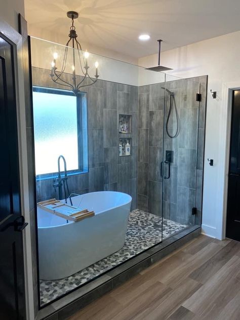 Cute Kitchen Remodel, Small Bath Wetroom, Sit Up Bath Tub, Master Shower And Bath Combo, Restroom Remodel Ideas Shower And Tub, Bathtubs And Showers, Huge Tub Master Bath, Small Walk In Shower With Tub Inside, Bathtub In Shower Walk In Small Spaces