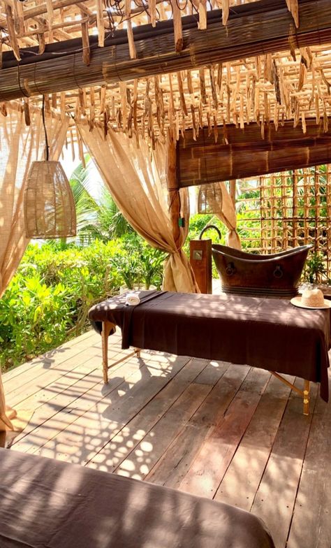 Outdoor Massage Space, Massage Room Ideas, Spa Exterior, Massage Outdoor, Outdoor Massage, Holistic Esthetician, Massage Room Design, Massage Room Decor, Massage Therapy Rooms