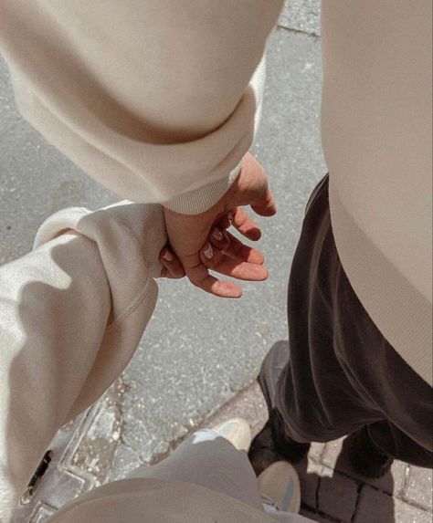 Couple Holding Hands, Dream Boyfriend, Couple Selfies, Beige Aesthetic, Cute Relationship Goals, Love Languages, Couple Aesthetic, Hopeless Romantic, Love Couple