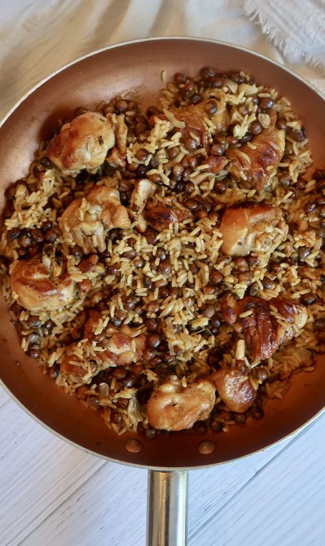 Chicken Pelau - Asili Glam Chicken Pelau Recipe, Pelau Recipe, Pigeon Peas And Rice, Chicken Pelau, Peas And Rice, Chicken And Rice Dishes, Pigeon Peas, One Pot Chicken, Easy Eat