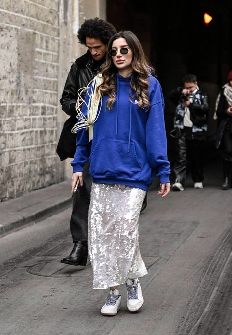 7 Hoodie Outfits Fashion People Are Selling Me On | Who What Wear Hoodie With Skirt, How To Style Hoodies, Christmas Party Looks, Looks Date, Girl Hoodie Outfit, Blue Hoodie Outfit, Sequin Skirt Outfit, Trending In 2023, Cream Sneakers