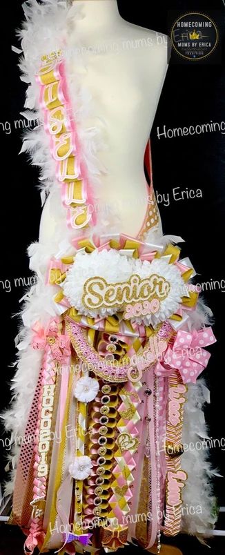 Sash mum looped sash | HOME Diy Overalls, Big Mum, Big Homecoming Mums, Belton Texas, Mums And Garters, Baby Mum, Texas Homecoming Mums, Mum Ideas, Homecoming Garter