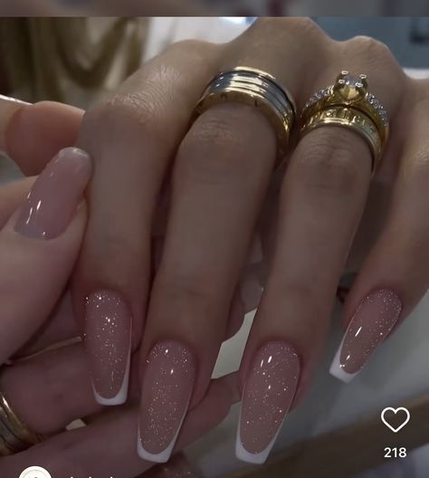 Glitter Nail With French Tip, Elegant Summer Nails Almond, Sparkly Nails With French Tip, French Tip Nails With Design Glitter Ombre Art Ideas, Pink French Tip Nails Ballerina, Elegant Sparkly Nails, French Sparkly Nails, Ballerina Summer Nails, Soft Glitter Nails