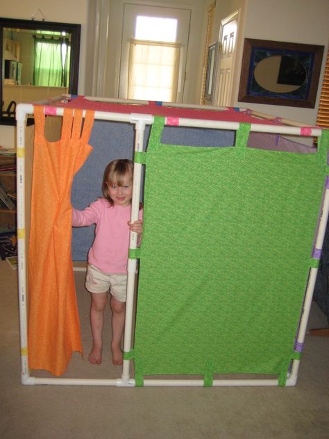 PVC Pipe Playhouse Tutorial. Add window with Velcro closer? Pvc Pipe Fort, Indoor Forts, Pvc Pipe Projects, Pvc Projects, Pvc Pipe, Kids' Room, Play Houses, Future Kids, Projects For Kids