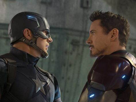 Captain America & Iron Man. John Gallagher Jr, Marvel 616, Christopher Robert Evans, Captain America The Winter Soldier, Robert Downey Jr., Man Spider, Pepper Potts, The Marvels, Univers Marvel