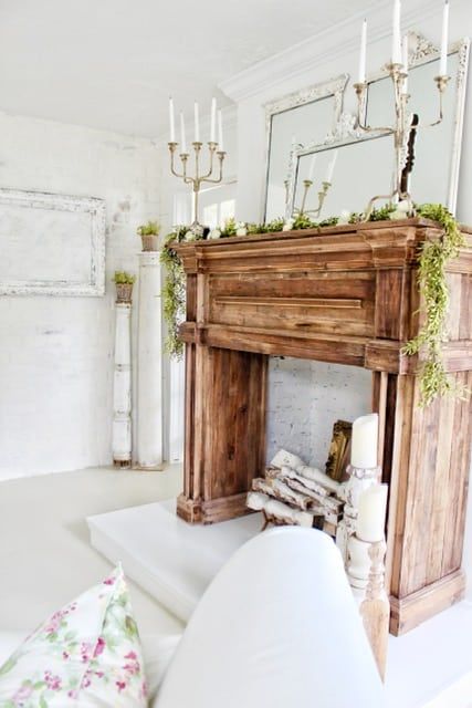 Old Florida Home, Farmhouse Mantle, French Country Rug, Faux Fireplace, Chic Spaces, Shabby Chic Farmhouse, French Market, French Home Decor, Up House