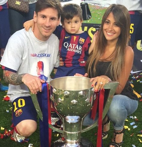 Messi and wife Lionel Messi And Wife, Messi’s Wife, Leo Messi Wife, Messi With His Wife, Messi With Wife, Football Wife Aesthetic, Soccer Wife Life Aesthetic, Messi Wife, Messi Antonella