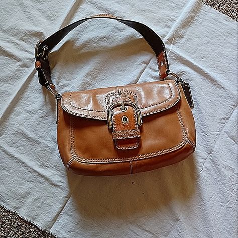 NWOT Coach Medium Tan Soho Saddle Bag Coach Retro Leather Shoulder Bag, Retro Coach Leather Shoulder Bag, Coach Baguette Bag For Everyday Use, Classic Coach Hobo Bag With Adjustable Strap, Coach Rectangular Hobo Bag With Detachable Strap, Vintage Coach Bags, Classy Vintage, Coach Leather, Saddle Bag