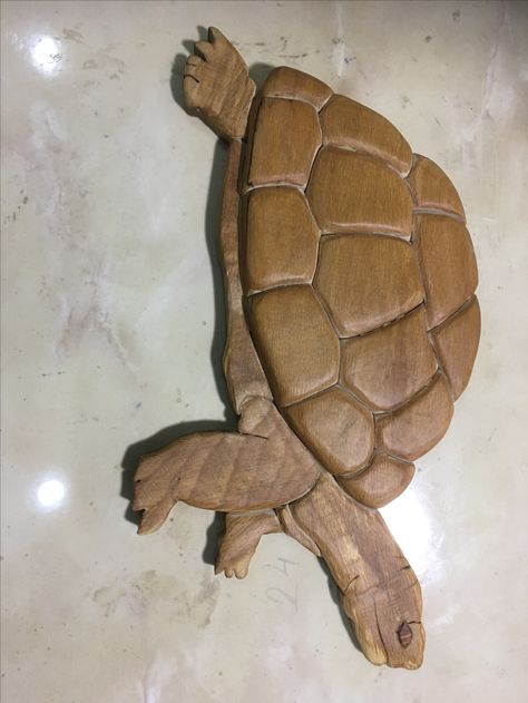 Chainsaw Carving Patterns, Lcd Wall Design, Sea Turtle Drawing, Wood Carving Art Sculpture, Turtle Drawing, Sea Turtle Art, Intarsia Patterns, Wood Art Projects, Woodworking Books