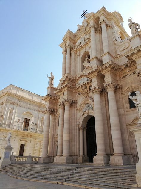 Sicilian Summer, Syracuse Sicily, Catch Flights, Mediterranean Villa, Weekend Travel, European Summer, Weekend Trips, City Guide, Sicily