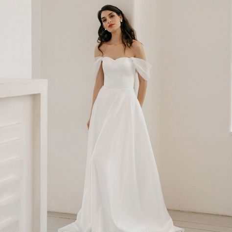 Satin Wedding Dress With Pearls, Wedding Dress Mid Size, A Line Satin Wedding Dress, Wedding Dress Korean, Wedding Dress With Pearls, Wedding Dresses Korean, Dress With Pearls, Nontraditional Wedding Dress, Wedding Dress A Line