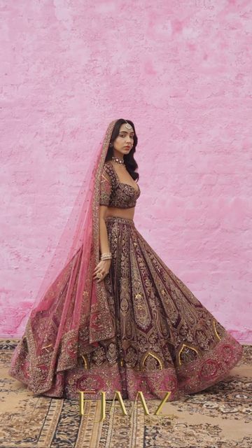 Ejaaz Couture, Bridal Lehenga Designs, Simple Lehenga, Bridal Makeup Images, Trendy Outfits Indian, Indian Outfits Lehenga, Indian Bride Outfits, Summer Bride, Traditional Indian Dress