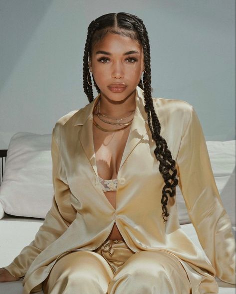 Pin: @vibeewtatii ‘ 💙 follow for more fire pins! 🌔 #prettylittlething 🪐 Large Box Braids, Fashion Creator, American Hairstyles, Lori Harvey, Top Hairstyles, Sleek Ponytail, African American Hairstyles, Insta Inspo, Popular Hairstyles