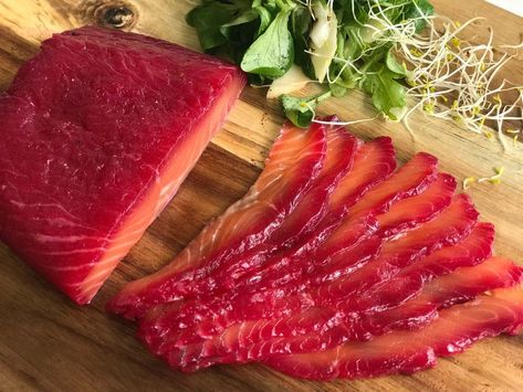 Picture of Home Beet-Cured Salmon Cured Salmon Recipe, Lox Recipe, Cured Salmon, Salmon Cream Cheese, Easy Salmon, Smoked Fish, Weird Food, Cured Meats, Fermented Foods