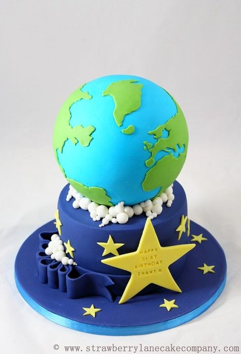 Ella, London UK, http://www.strawberrylanecakecompany.com or http://www.facebook.com/strawberrylanecakecompany Earth Cake Ideas, Solar System Cake, Globe Cake, Lane Cake, Earth Cake, Planet Cake, Galaxy Cake, Travel Cake, Cake Wrecks