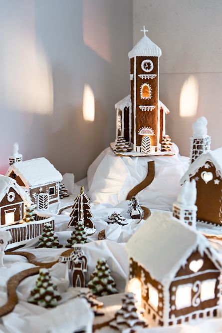 At Augustine, Gingerbread Castle, Ginger House, Gingerbread House Designs, Gingerbread House Cookies, Gingerbread Village, Gingerbread Christmas Decor, Gingerbread House Decorations, Christmas Gingerbread House