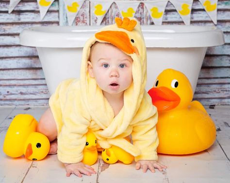 Duck Birthday Theme, Baby Tub, East Grinstead, Duck Photo, First Birthday Cake Smash, Duck Birthday, Newborn Baby Photoshoot, Smash Cake Photoshoot, First Birthday Cake