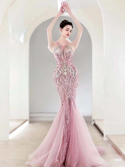 Miss Universe Gowns, Dreamy Gowns, Dress Design Drawing, Conceptual Fashion, Tambour Embroidery, Miss Universe, Design Drawing, Celebrity Fashion, Fancy Dresses