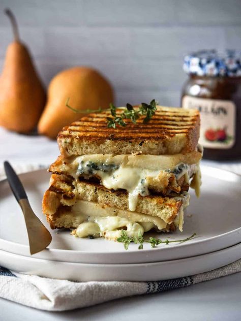 Grilled Cheese Food Photography, Pear Gorgonzola Flatbread, Grilled Cheese Photography, Cheese Food Photography, Gorgonzola Cheese Recipes, Pear Grilled Cheese, Pear Tea, Gourmet Grilled Cheese Sandwich, Cheese Toasties