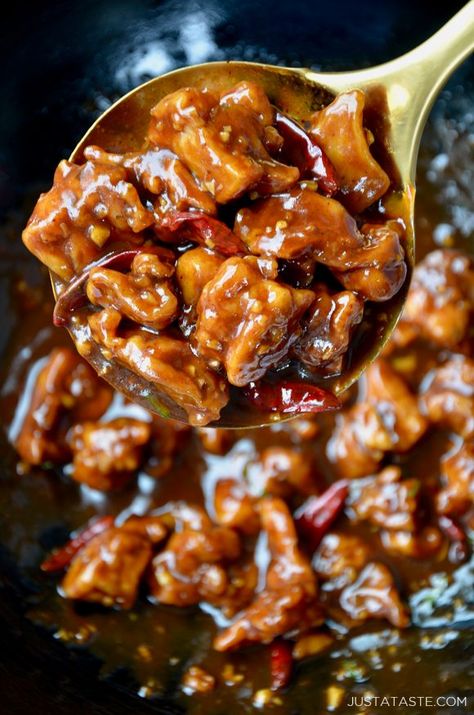 Easy General Tso's Chicken | Just a Taste General Tso Sauce Recipe, Thanksgiving Recipes Side Dishes Healthy, Easy General Tso Chicken, General Tso Sauce, General Tso's Chicken Recipe, Panini Recipes Chicken, Easy Beef And Broccoli, Chinese Chicken Recipes, Tso Chicken