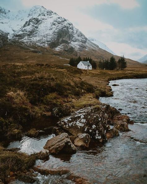 Glencoe Scotland Photographs, Book Vibe, European Folklore, Glencoe Scotland, The Three Sisters, Aesthetic Dark Academia, Scottish Castles, Mountain Climbers, Visit Scotland