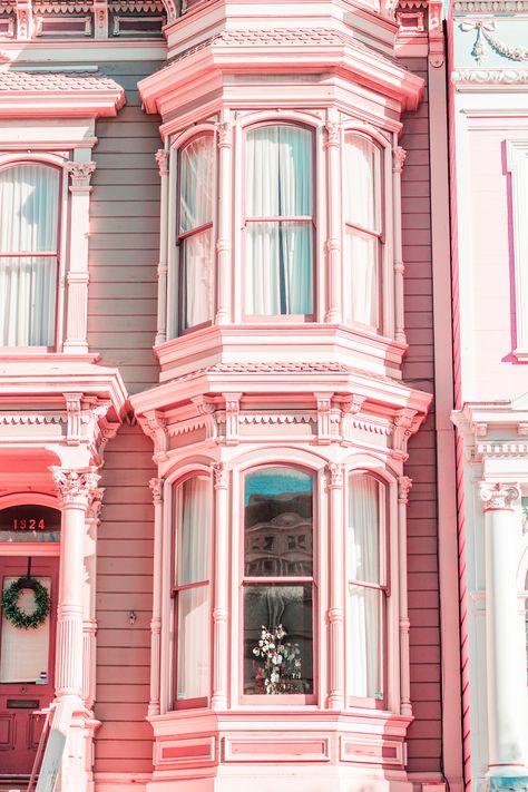 Pink San Francisco, San Francisco Pictures, San Francisco Coffee, Picture Arrangements, Kill Your Darlings, Characters Inspiration, The Lost City, Vintage San Francisco, San Francisco Houses