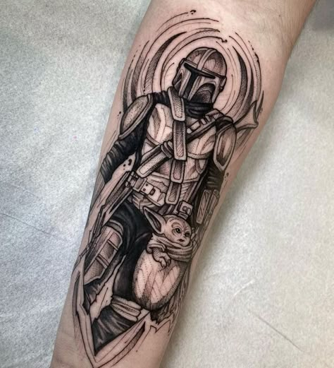 #nauticatattooteam #tattooideas #tattooinspiration #adaorosa #blackwork #tattoolovers #tattoos #melhorestattoos #nauticatattoo Mando Tattoo Design, Star Wars Tattoo Sleeve Black And White, Star Wars Sleeve Tattoos For Guys, Star Wars Arm Tattoo, Starwars Sleeve Tattoos, Jedi Tattoo Ideas, Mandolorians Tattoo, Mandalorian Tattoo Ideas, Mando Tattoo