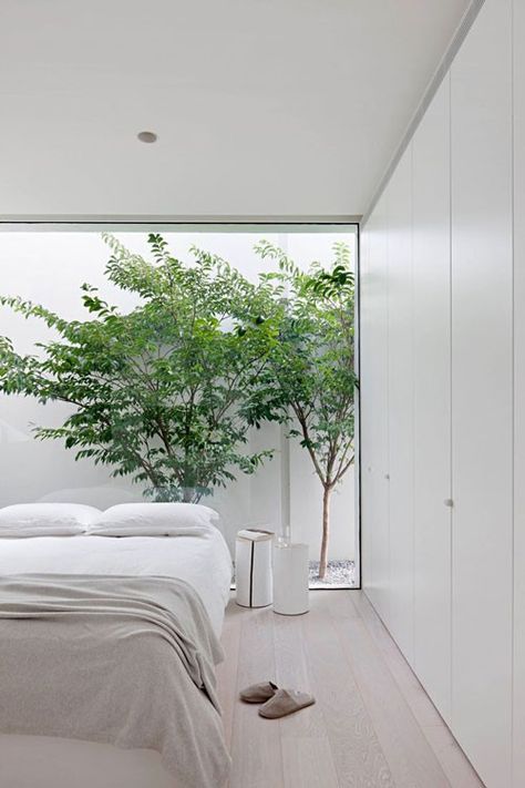 Outdoor Space Design, Interior Minimalista, House Bedroom, Interior Modern, Interior Garden, Minimalist Home Decor, Design Milk, Minimalist Interior, Residential Architecture