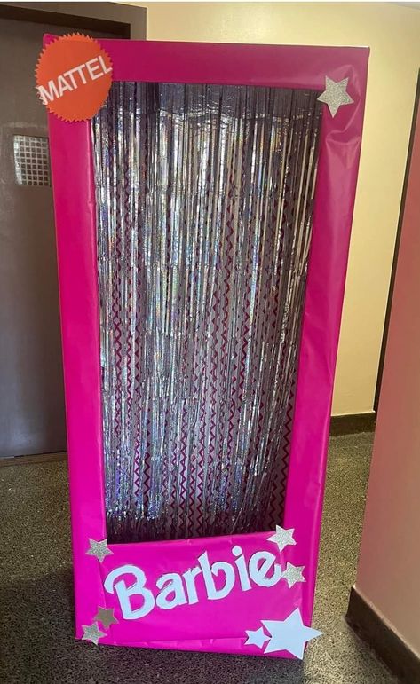 Barbie Halloween Trunk Or Treat, Halloween Barbie Decorations, Barbie Halloween Decor, Barbie Themed Trunk Or Treat, Barbie Halloween Decorations, Trunk Or Treat Barbie, Diy Barbie Decor, Barbie Trunk Or Treat Ideas, Barbie Trunk Or Treat