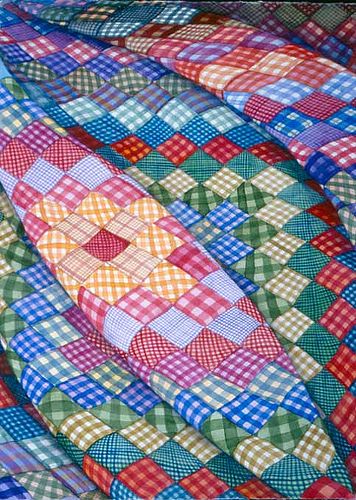 Gingham Square Makes me think of my Grandma. The scraps from her many sewing projects made pretty quilts.  nj Gingham Quilt, Quilt Room, Granny Square Quilt, Start Sewing, Plaid Quilt, Block Patterns, Gingham Fabric, Red Gingham, Scrappy Quilts