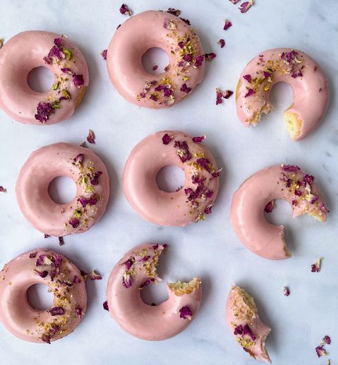 Pistachio Glazed Donut, Pistachio Rose Dessert, Herbal Eats, Rose Donut, Botanical Baking, Rose Desserts, Floral Baking, Floral Treats, Rose And Pistachio