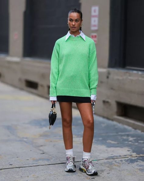 8 Fall 2024 Sneaker Trends for Cozy, Comfortable Style Sneaker Outfit Ideas, Fall Sneakers, Sneaker Trends, 2000s Fashion Trends, Leopard Print Sneakers, Trending Sneakers, Comfortable Style, Professional Fashion, Beauty Editorial