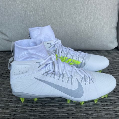 Nike Alpha Huarache 8 Elite LAX White Grey Lacrosse Cleats Men’s size 13 Lacrosse Cleats Women, Nike Football Shoes, Lacrosse Cleats, Lacrosse Girls, Bff Birthday Gift, Soccer Boots, Adidas Shoes Women, Flag Football, Nike Football