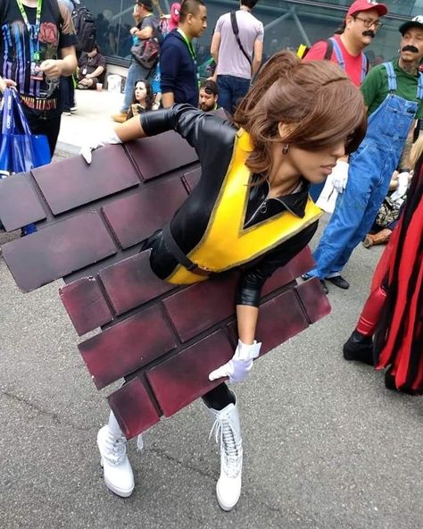 36 Cool Pics and Memes to Click Away Boredom With Cool Cosplay, Xmen Cosplay, Clever Costumes, Diy Tumblr, Kitty Pryde, Cool Pics, Superhero Cosplay, Epic Cosplay, Marvel Cosplay