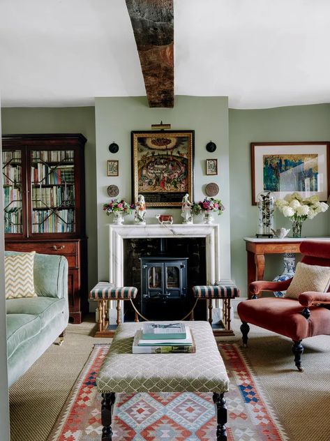 English Country Living Room, Country Living Rooms, English Country House Style, Farm House Livingroom, Country Modern Home, English Country Decor, English Country Style, Country Living Room, Living Room On A Budget