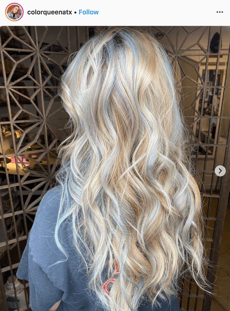 Blonde Hair With Blue Highlights, Blonde And Blue Hair, Pink Hair Highlights, Highlights For Brown Hair, Blue Hair Highlights, Hair Colors For Brunettes, Colors For Brunettes, Highlights Ombre, Pink Blonde Hair